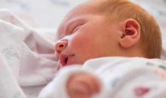 初生儿不乳艾灸的方法和穴位